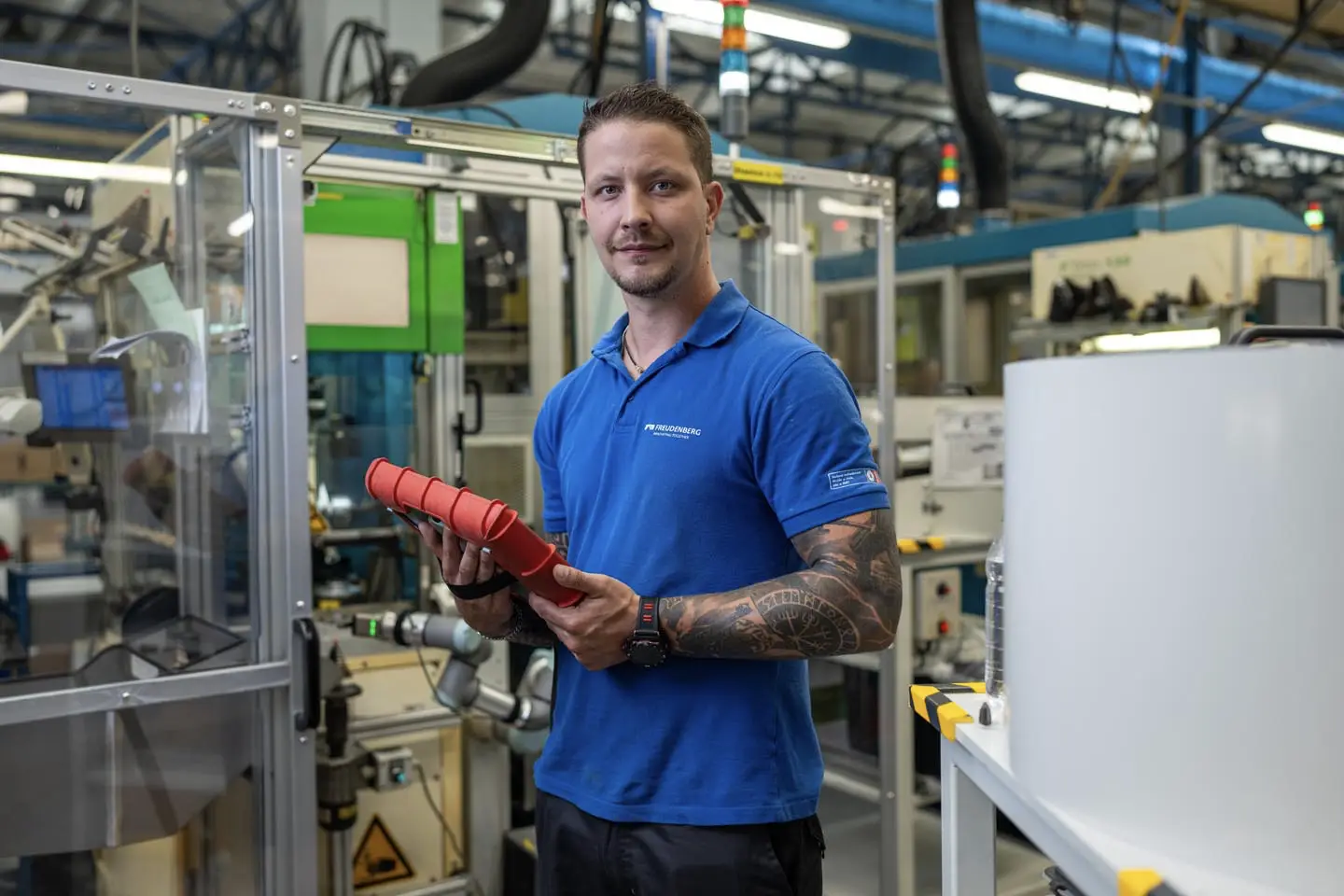 Seřizovač, seřizovačka vstřikolisů Freudenberg Sealing technologies Opatovice nad Labem