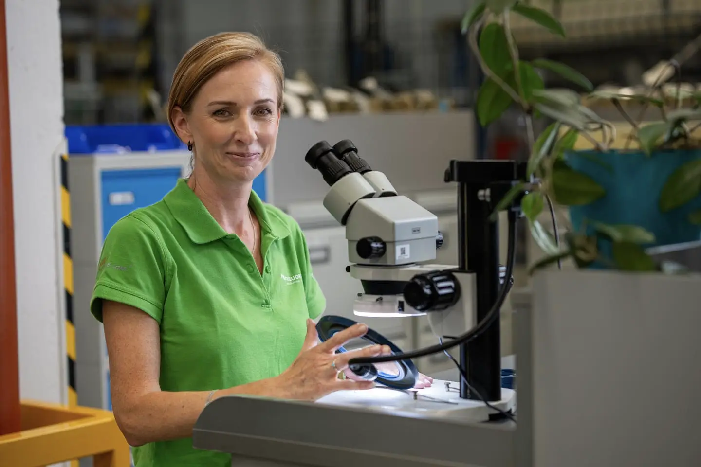 Kontrolor, Kontrolorka kvality ve Freudenberg Sealing technologies Opatovice nad Labem