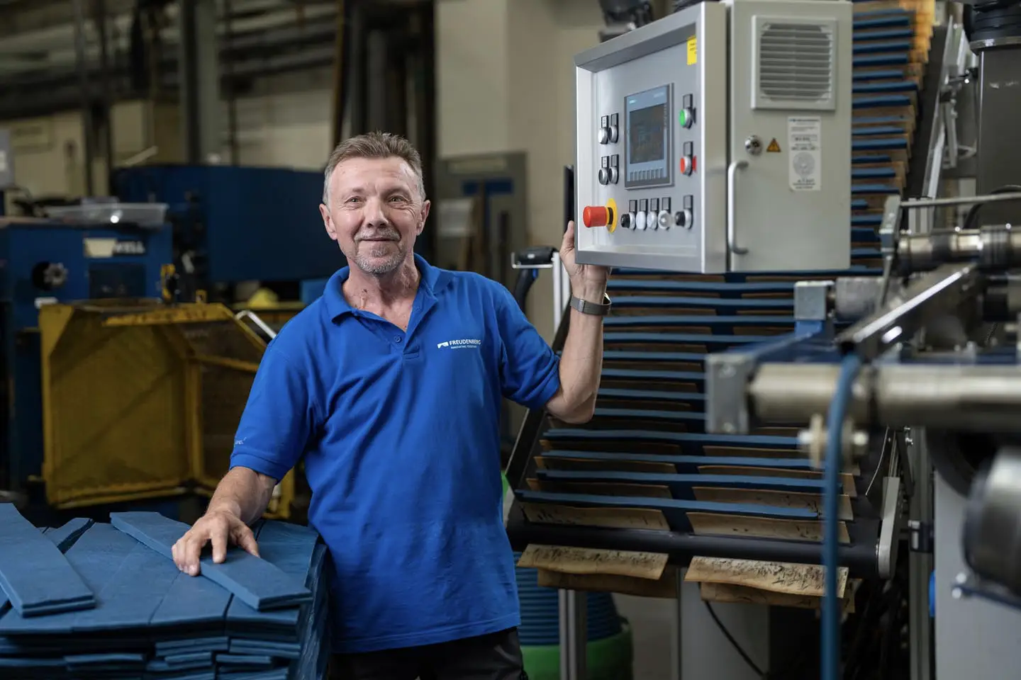 Zaměstnanec přípravy konfekce a namáčení Freudenberg Sealing technologies Opatovice nad Labem